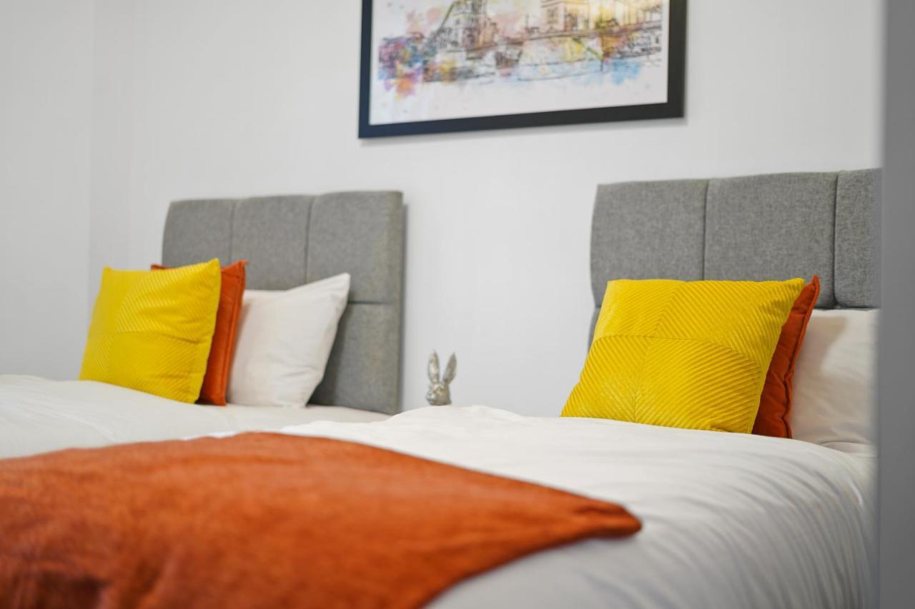 City Prime Apartments Londres Exterior foto A bedroom at the hotel